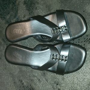 Italian Shoemakers Sandals Size 7 1/2